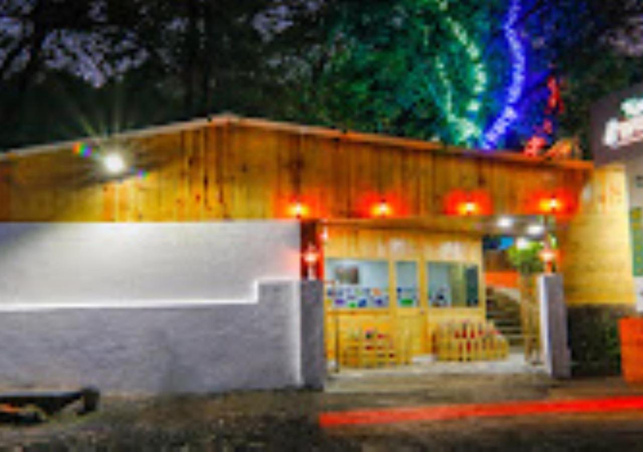 Kaas Woods Resort Yavateshwar 萨塔拉 外观 照片